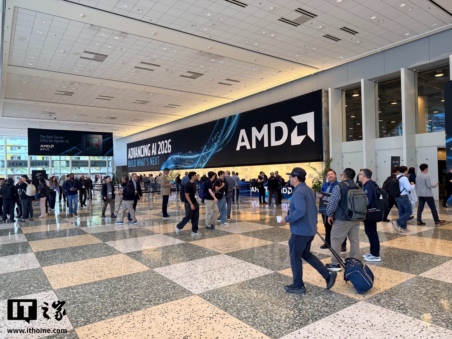 AMD Zen 6 架构 EPYC Venice 处理器曝光:256 核心