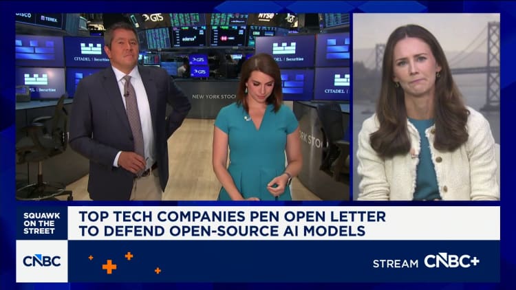 Top tech companies pen open letter in defense of open-source AI models