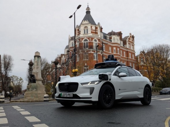 Waymo 在奥斯汀因停车违规累计被罚近万美元