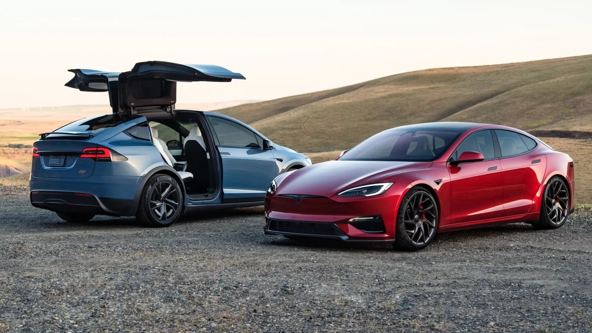特斯拉确认：HW3 版 Model S/X 即将迎来 FSD V14 Lite