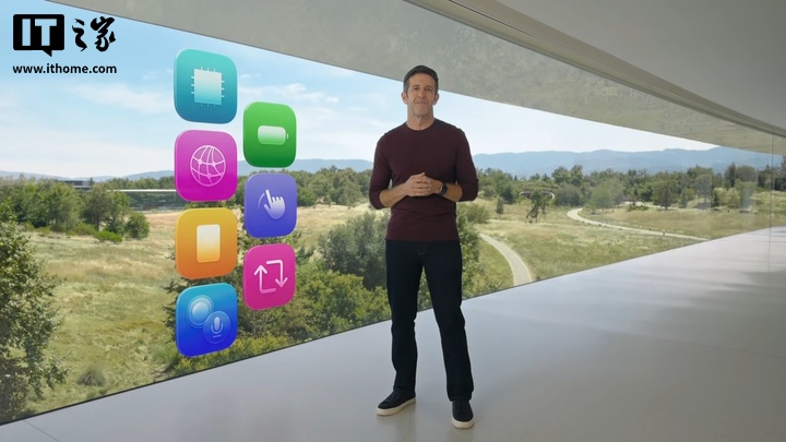 苹果 CEO 特努斯提出智能个人中心，将 iPhone 定位为个人 AI 入口